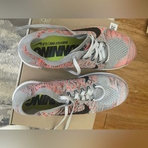 Authentic Women’s Nike Free Run Sneakers